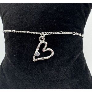 Marc Jacobs Delicate Silver Tone Figaro Heart Charm Rhinestone Love Bracelet